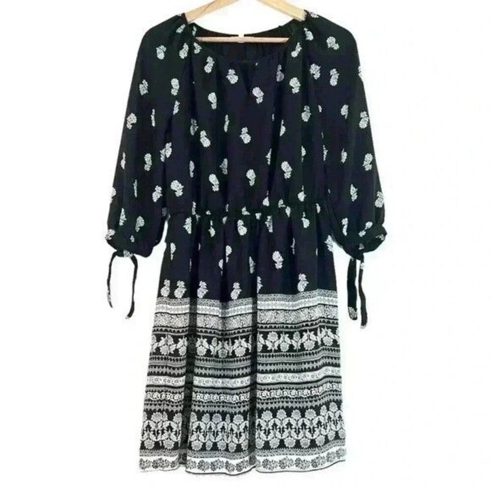 Maurices Womens Black and White Patterned Midi Dress Size Medium